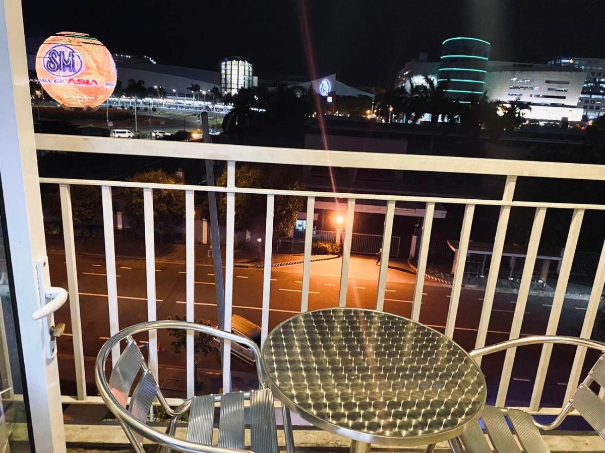 Sea 2-Br Unit With Free Parking Near Mall Of Asia Pasay Exteriér fotografie