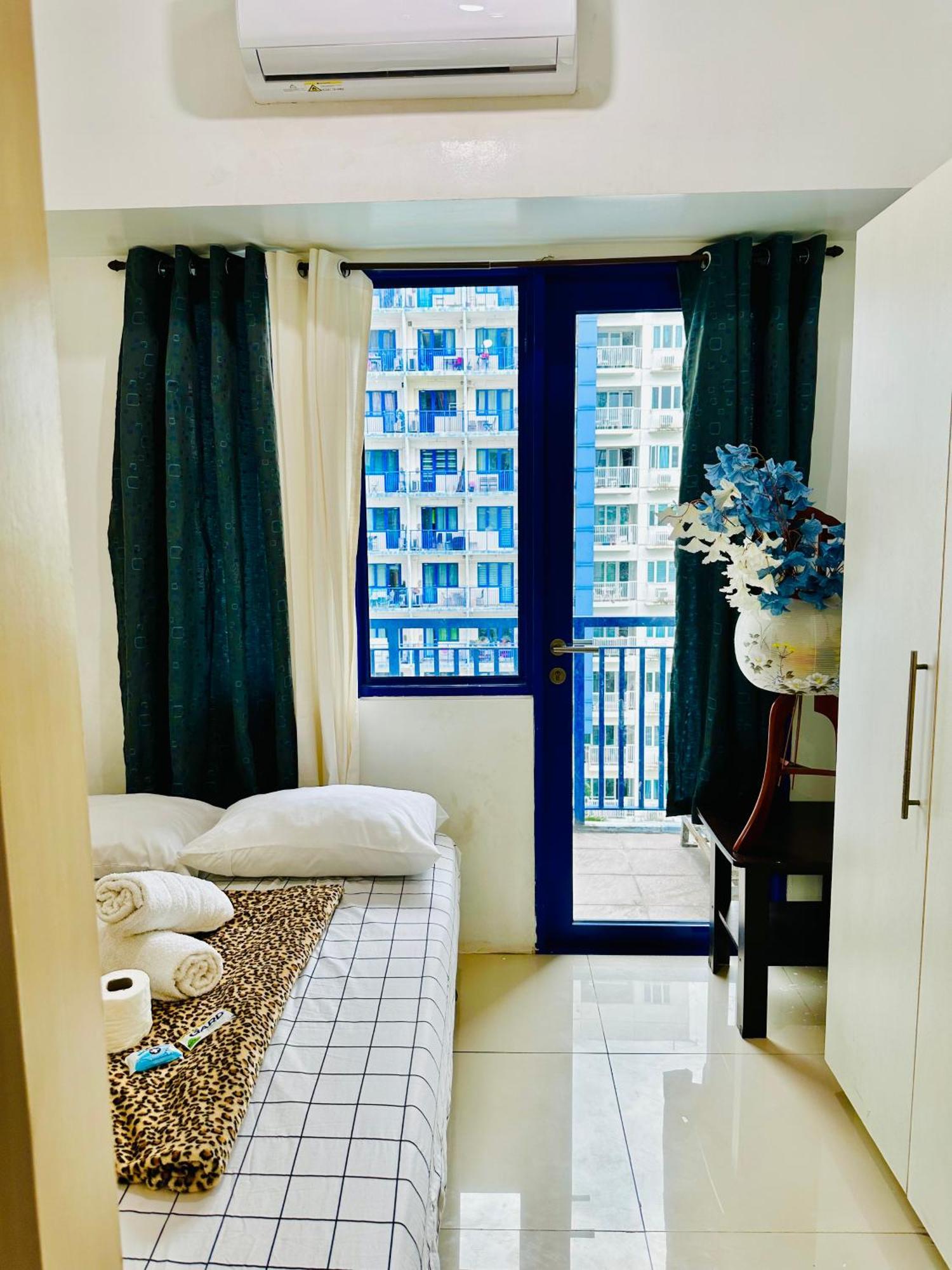 Sea 2-Br Unit With Free Parking Near Mall Of Asia Pasay Exteriér fotografie