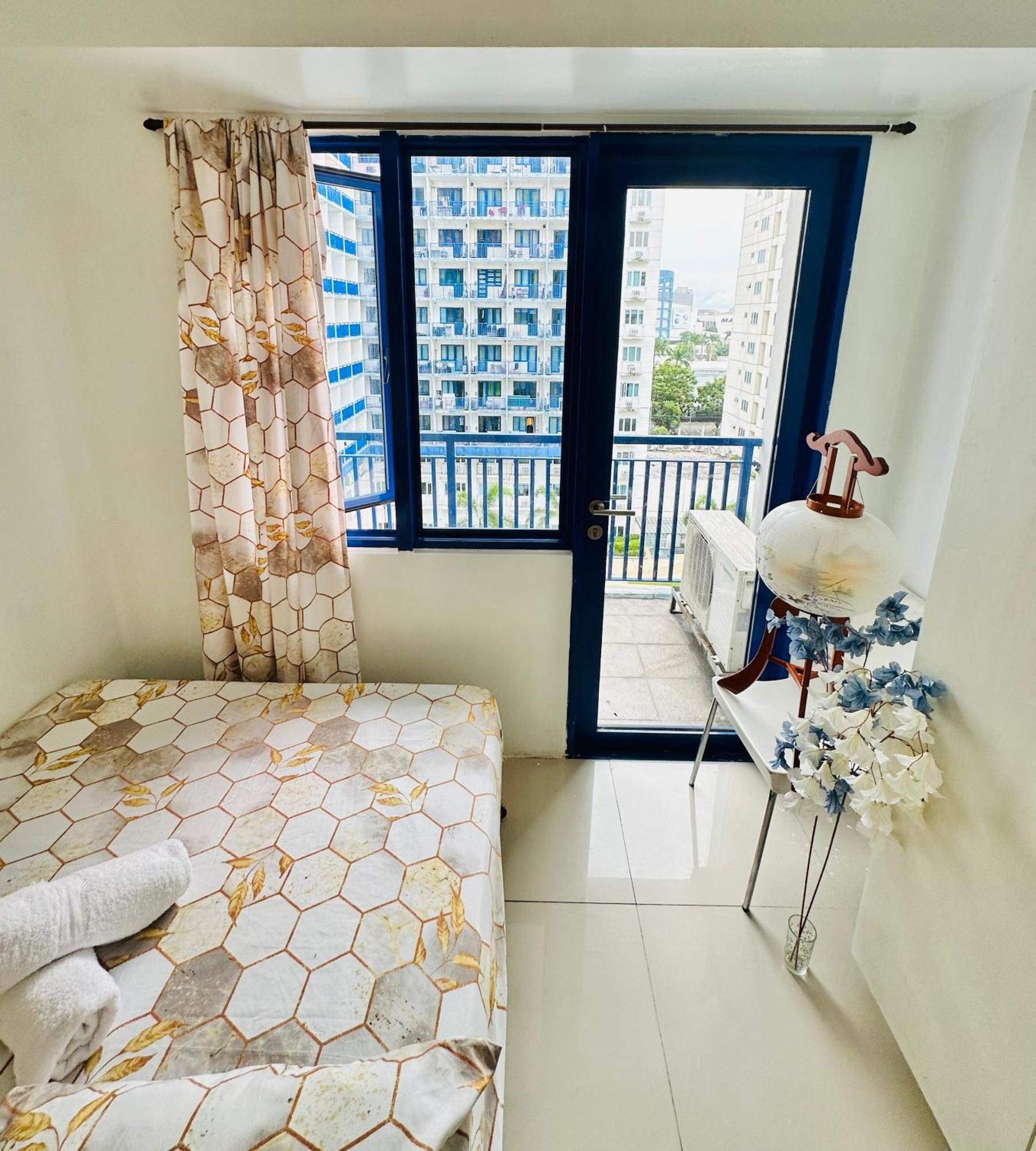Sea 2-Br Unit With Free Parking Near Mall Of Asia Pasay Exteriér fotografie