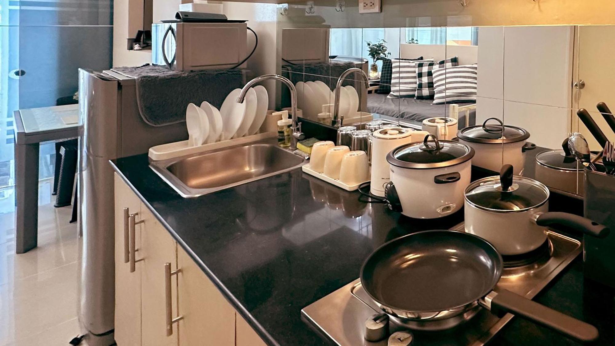 Sea 2-Br Unit With Free Parking Near Mall Of Asia Pasay Exteriér fotografie